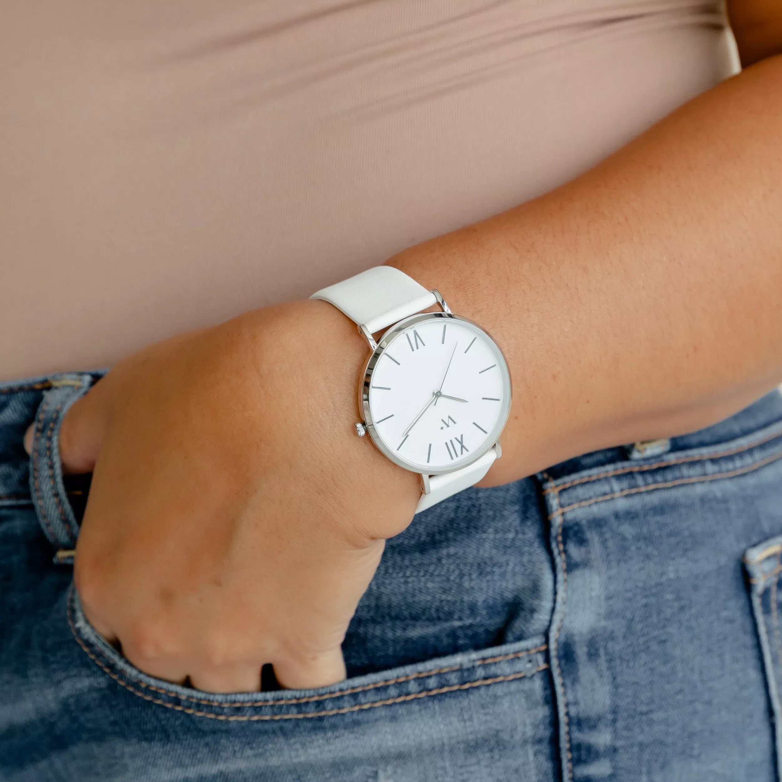 Custom Engraved White Wristwatch with Genuine Leather Strap - Custom Script Text