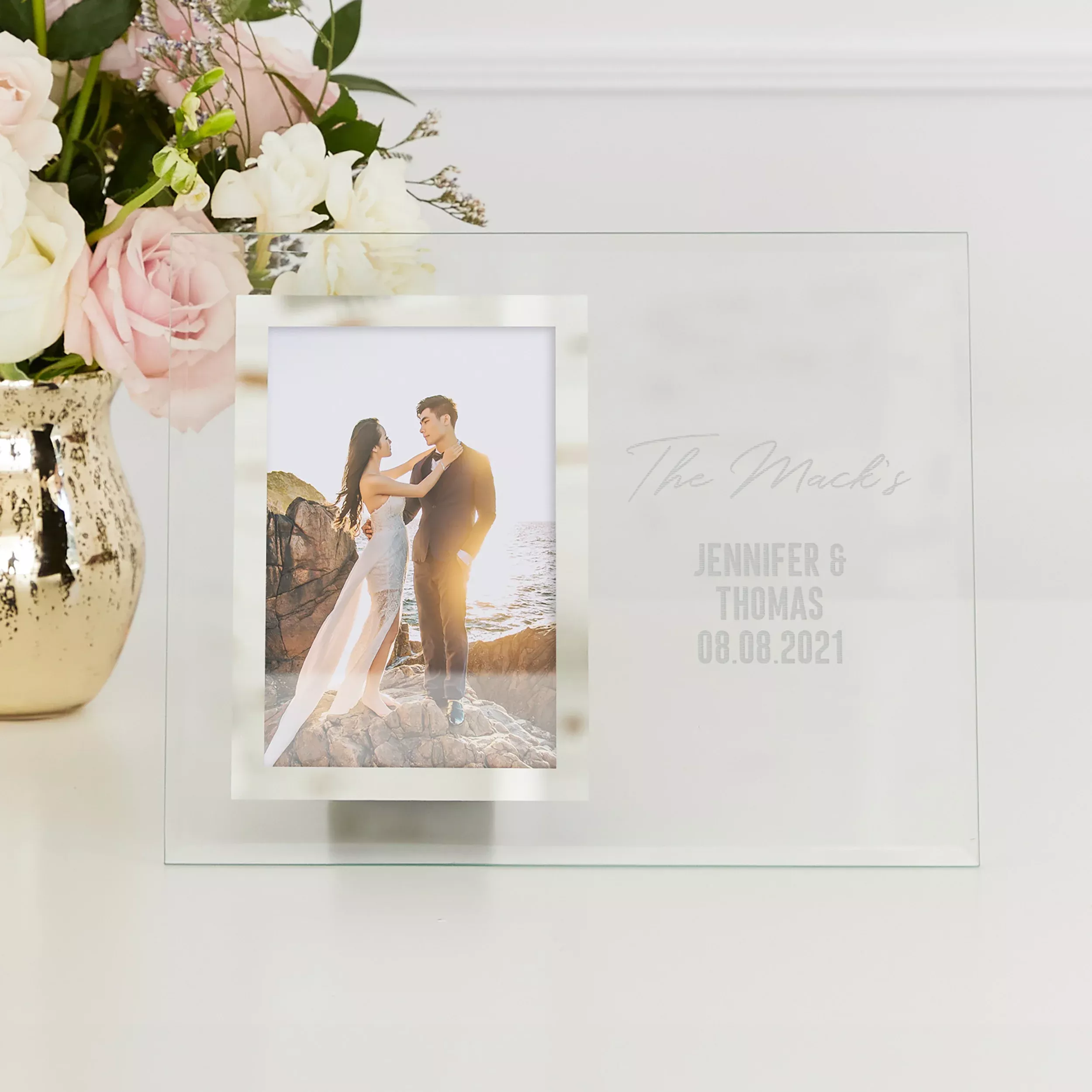 Personalized Glass Offset 4" x 6" Picture Frame - Custom Text
